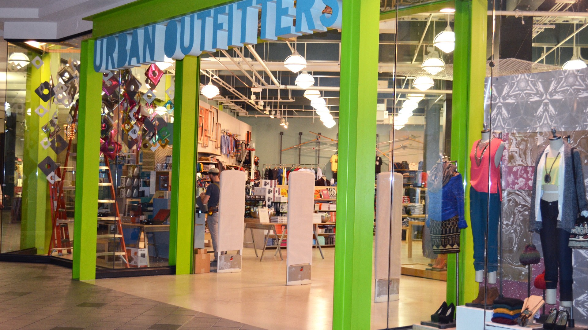 Urban Outfitters Mall of America